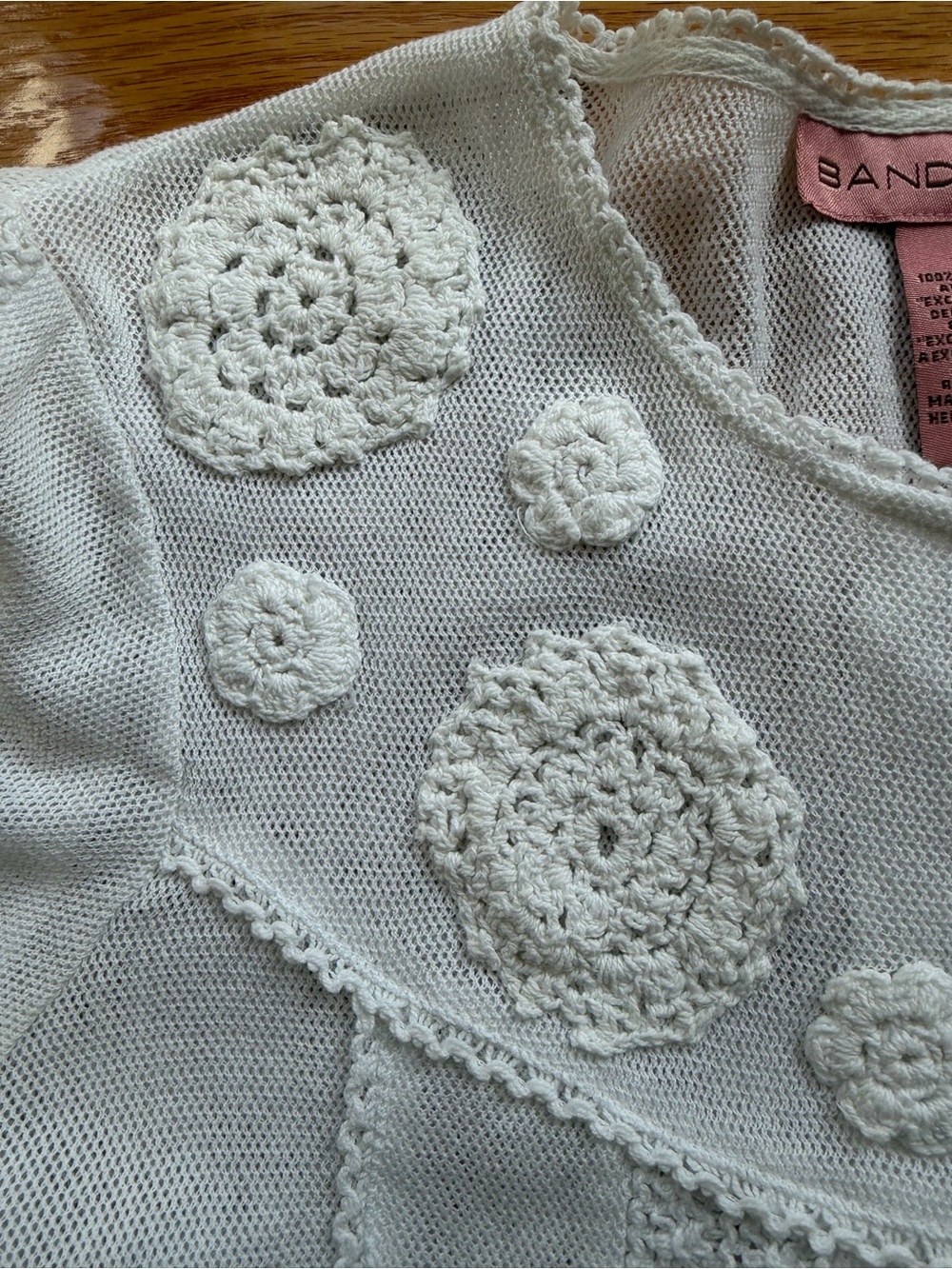 Bandolino White Knit Women's Cardigan with Crochet Edge-  Quarter Sleeve-Size 4 - Picture 4 of 9
